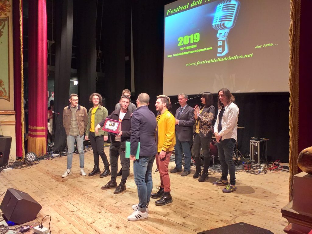 Festival dell’Adriatico, al Serpente Aureo <br> il lancio di nuovi talenti della canzone <br> <span> (Fotogallery e video)