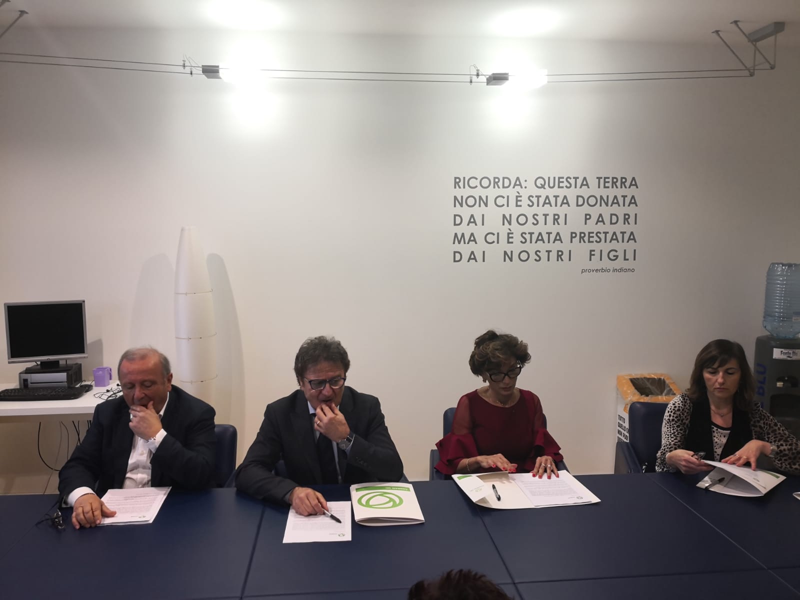 Caso amianto nelle macerie: <br> il Cosmari sospende l’attività sul sisma <br> «Chiarezza sulle procedure»
