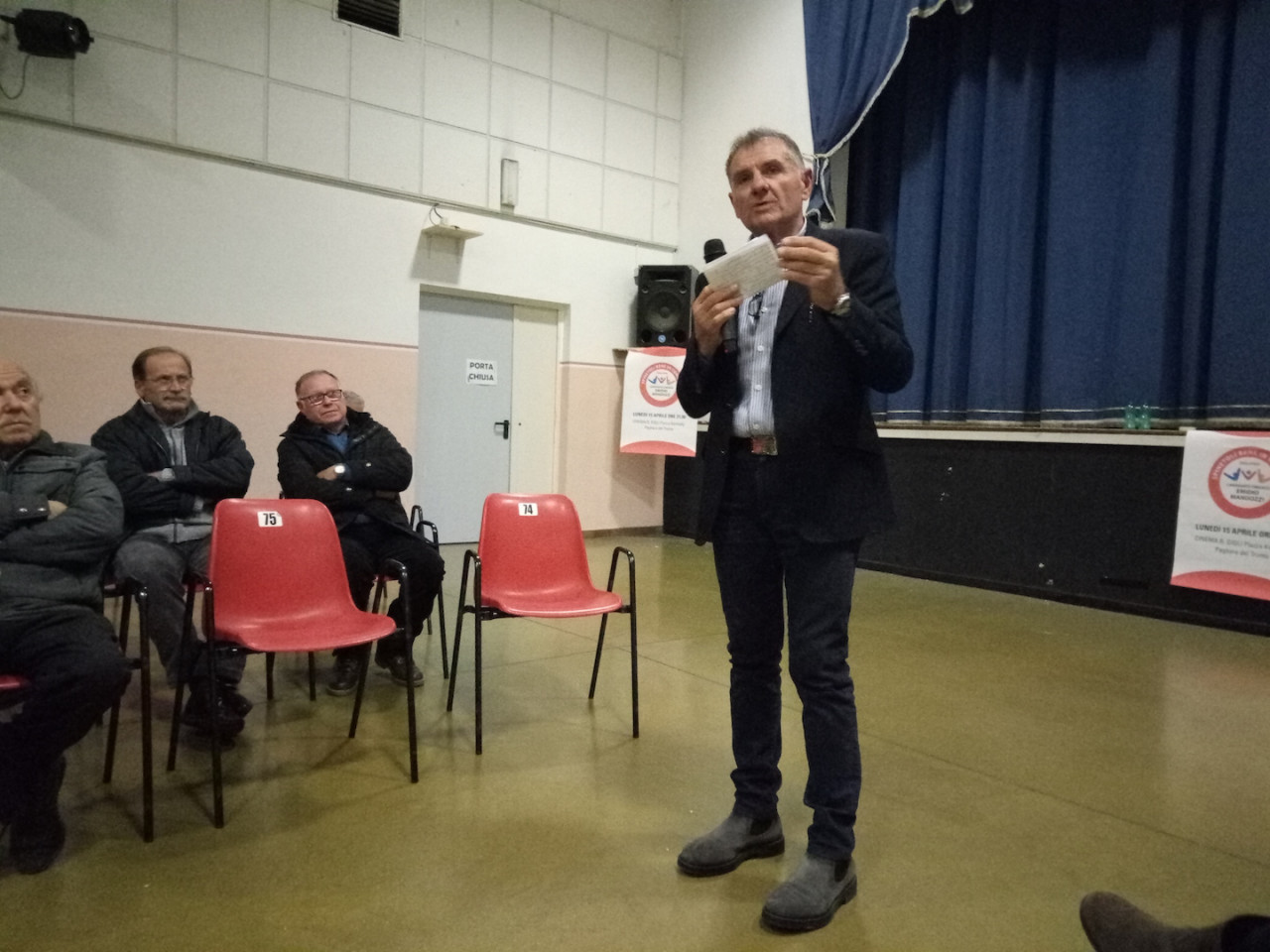 Il grande ritorno di Mandozzi: <br> «Mi candido non per motivi personali» <br> In duecento all’esordio della lista