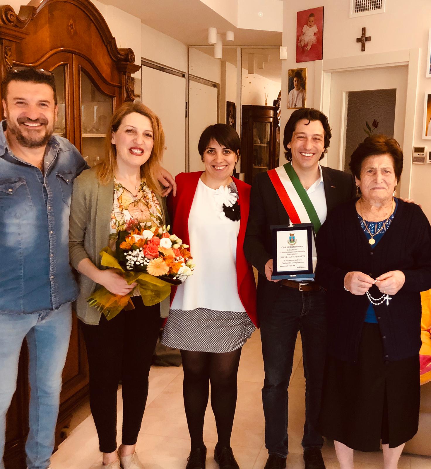 Grottammare festeggia Nivella <br> che entra nel club dei centenari