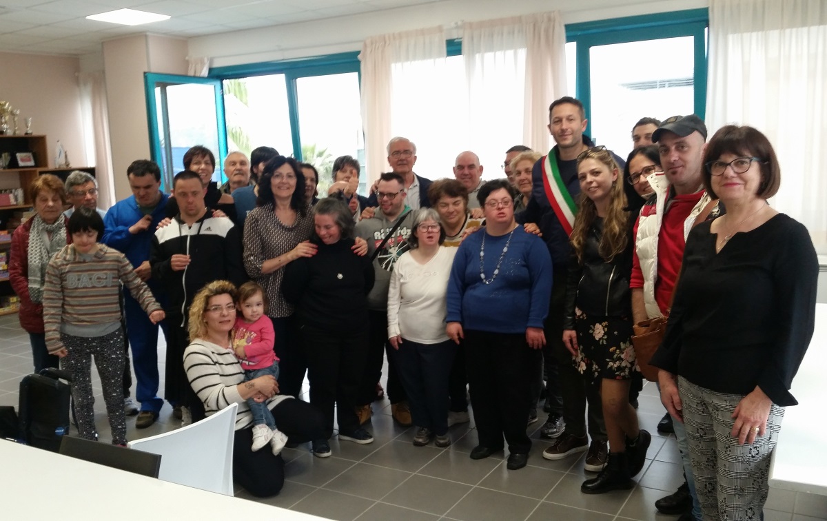 I doni di “Amore di mamma” <br> al Centro diurno <br> di integrazione sociale