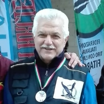 All’arciere ascolano <br> Giuseppe Capponi <br> il titolo marchigiano