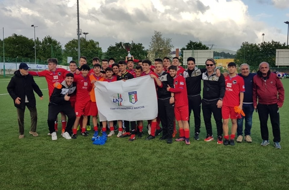 Insulti razzisti all’arbitro: <br> l’Atletico Ascoli svincola <br> un proprio tesserato