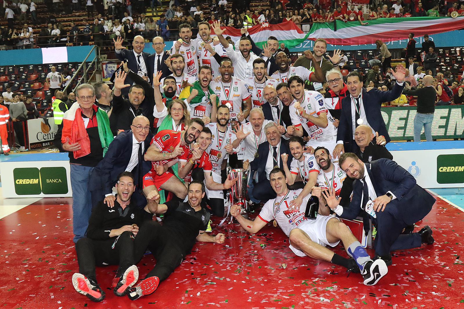 Lube campione d’Italia, <br> incredibile rimonta a Perugia <span> (Le Foto) </span>