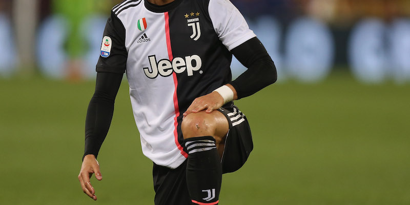 Per rubare 5 maglie della Juventus <br> mandano il negoziante in ospedale