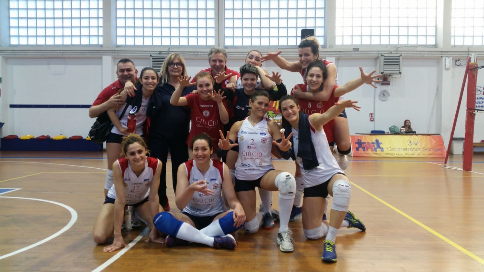 Offida Volley, caccia aperta <br> al quarto posto finale
