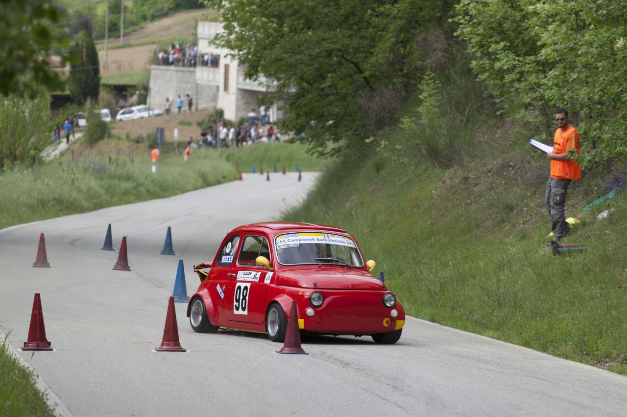 Slalom Roccafluvione-Venarotta <br> con ottanta piloti <br> pronti a darsi battaglia