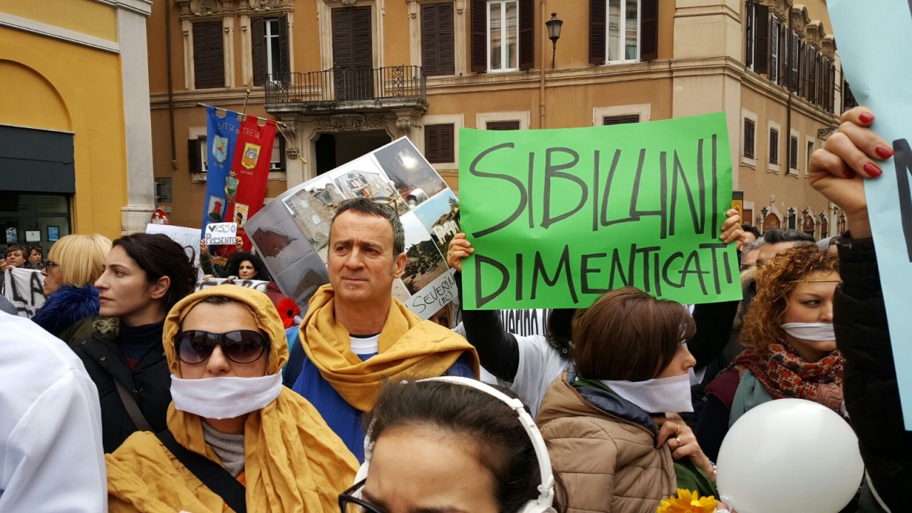 Sisma, protesta a Roma il 18 maggio <br>«Governo assente e fondi usati male»