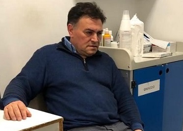 Travanti, 20 giorni di prognosi <br> Aggressore denunciato ai Carabinieri <br> Spuntano una ragazza testimone <br> e sms con un avvocato