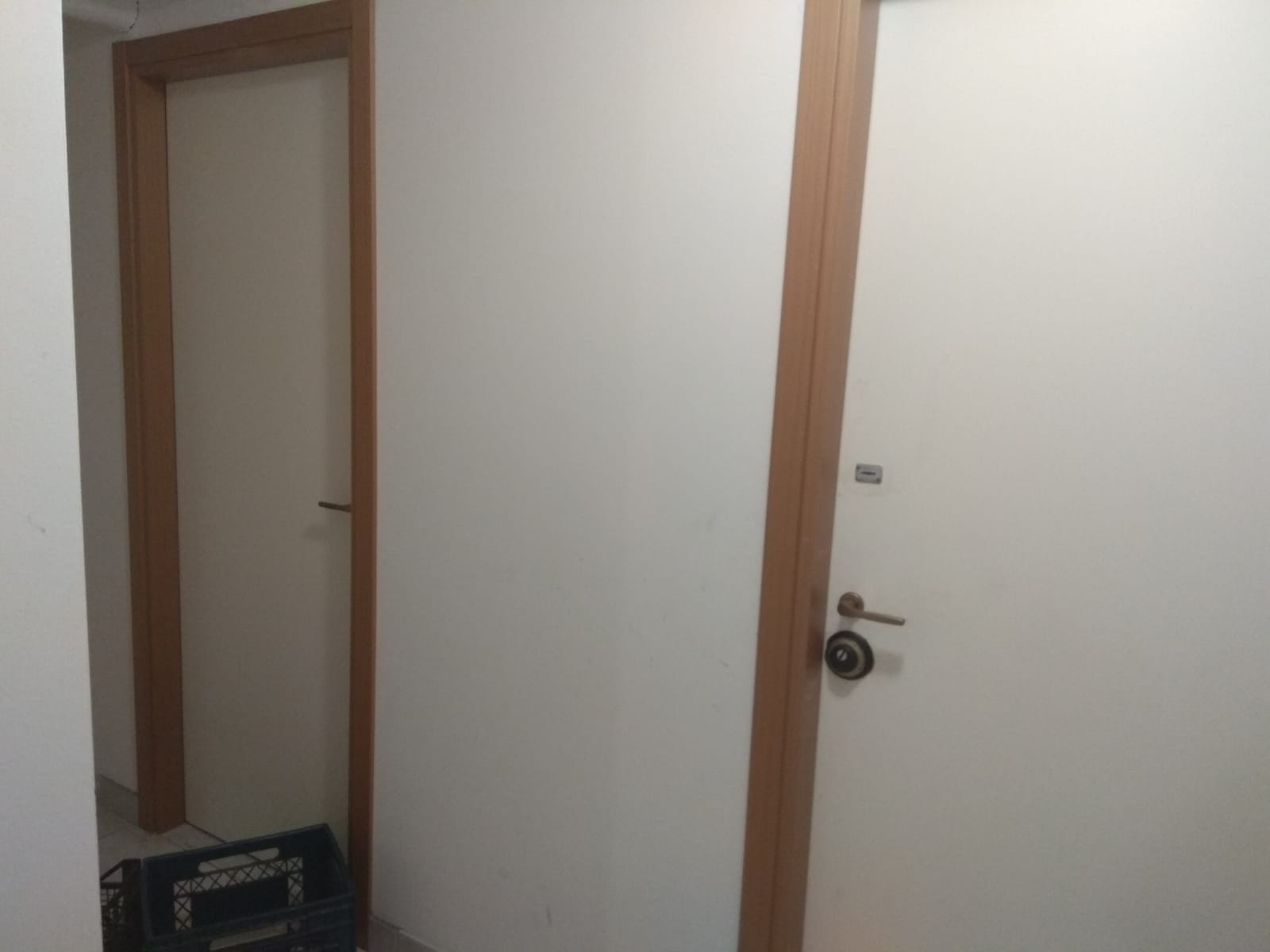 Coltellate nel condominio, <br> il 65enne si difende: <br> «Sono stato aggredito»