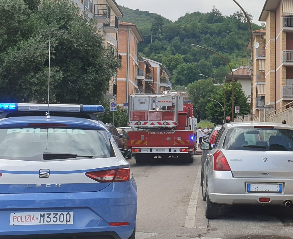 Fuoco in cucina, <br> paura per una persona disabile: <br> ci pensano i Vigili del fuoco