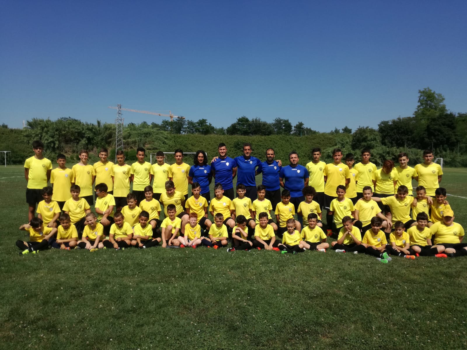 Piceno Football Team, <br> 60 ragazzi ad imparare calcio <br> con gli ex bianconeri