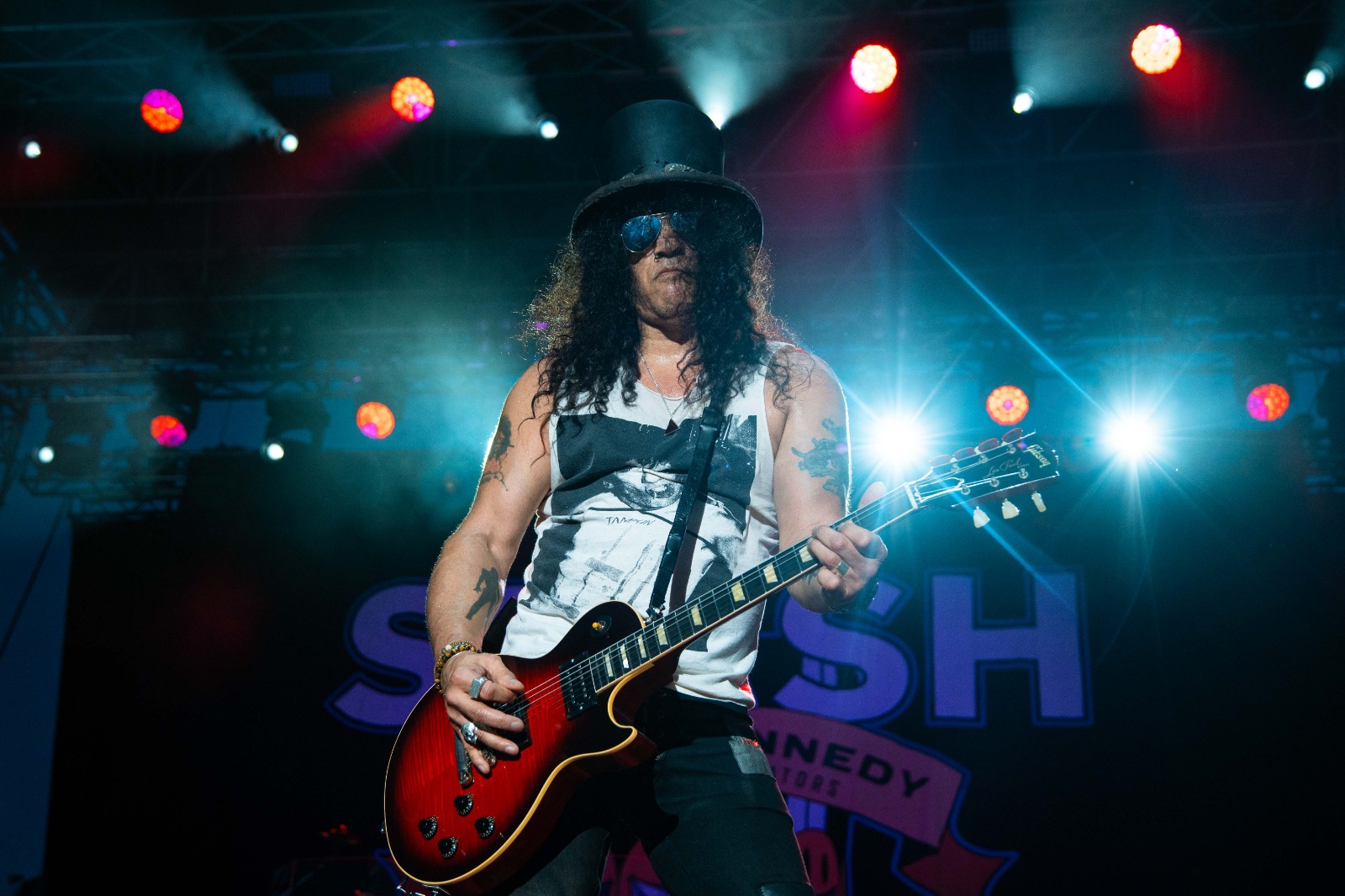 Scariche rock, <br> fan in delirio per Slash (Foto)
