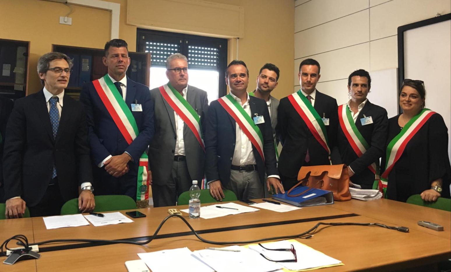 Barriere antirumore sulla costa, <br> i sindaci: «Fermare le procedure»