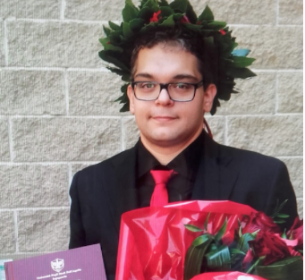 Mirko Peci, laurea bis <br> in ingegneria elettrica