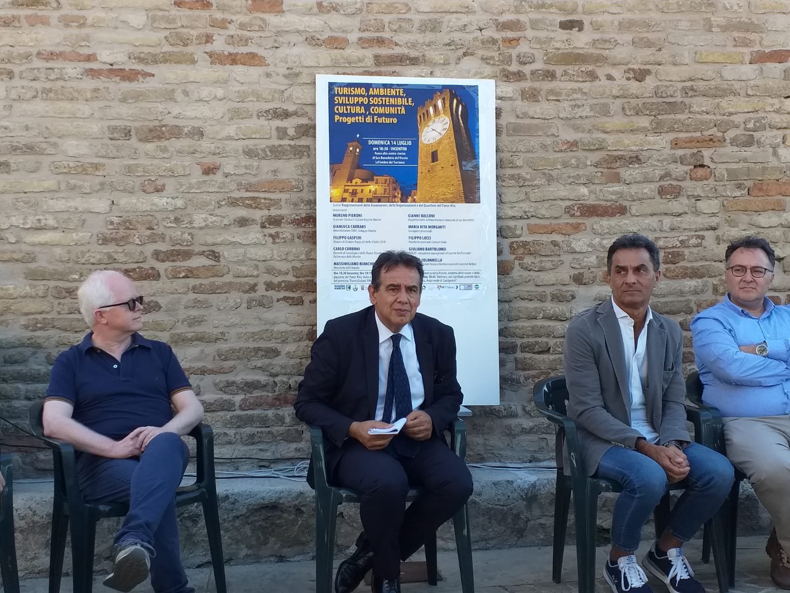 Turismo, ambiente <br> e sviluppo sostenibile <br> all’ombra del Torrione