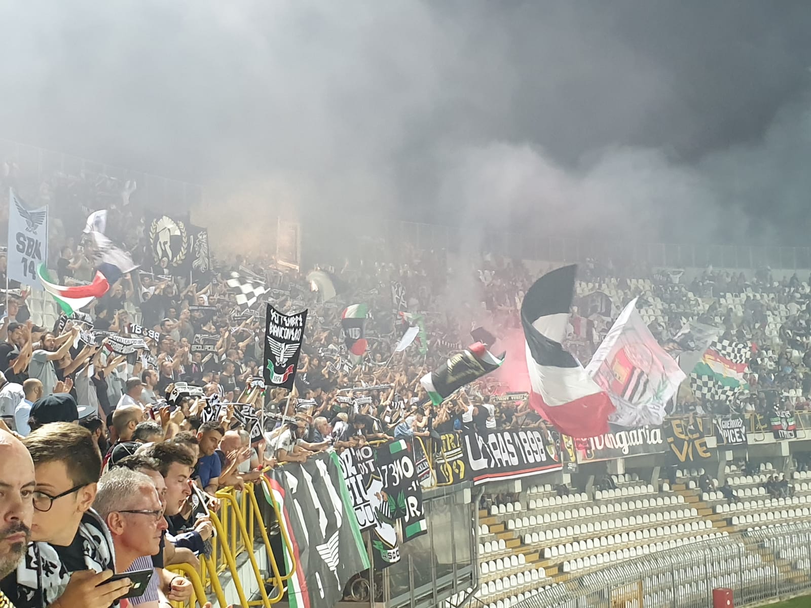 Ascoli-Trapani, un finale pirotecnico <br> Dopo il gol da cineteca di Scamacca <br> in extremis c’è il Da Cruz show