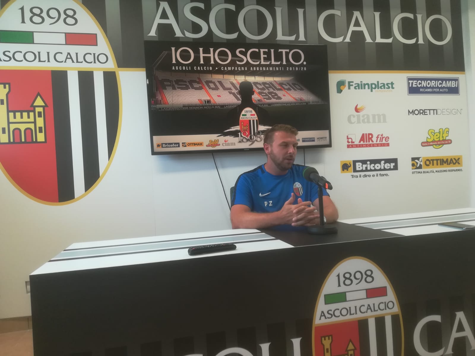 Ascoli-Trapani, Zanetti: «Gioca Pucino, <br> vogliamo passare il turno <br> I nostri tifosi sono da Serie A»