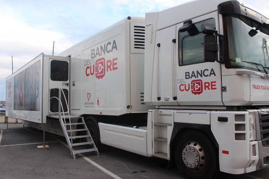“Truck Tour Banca del Cuore 2019”, <br> screening cardiologico gratuito per tutti