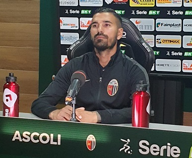 Ascoli, D’Elia: «Siamo forti» <br> Capitan Ardemagni: «Da Cruz <br> un motorino imprevedibile»
