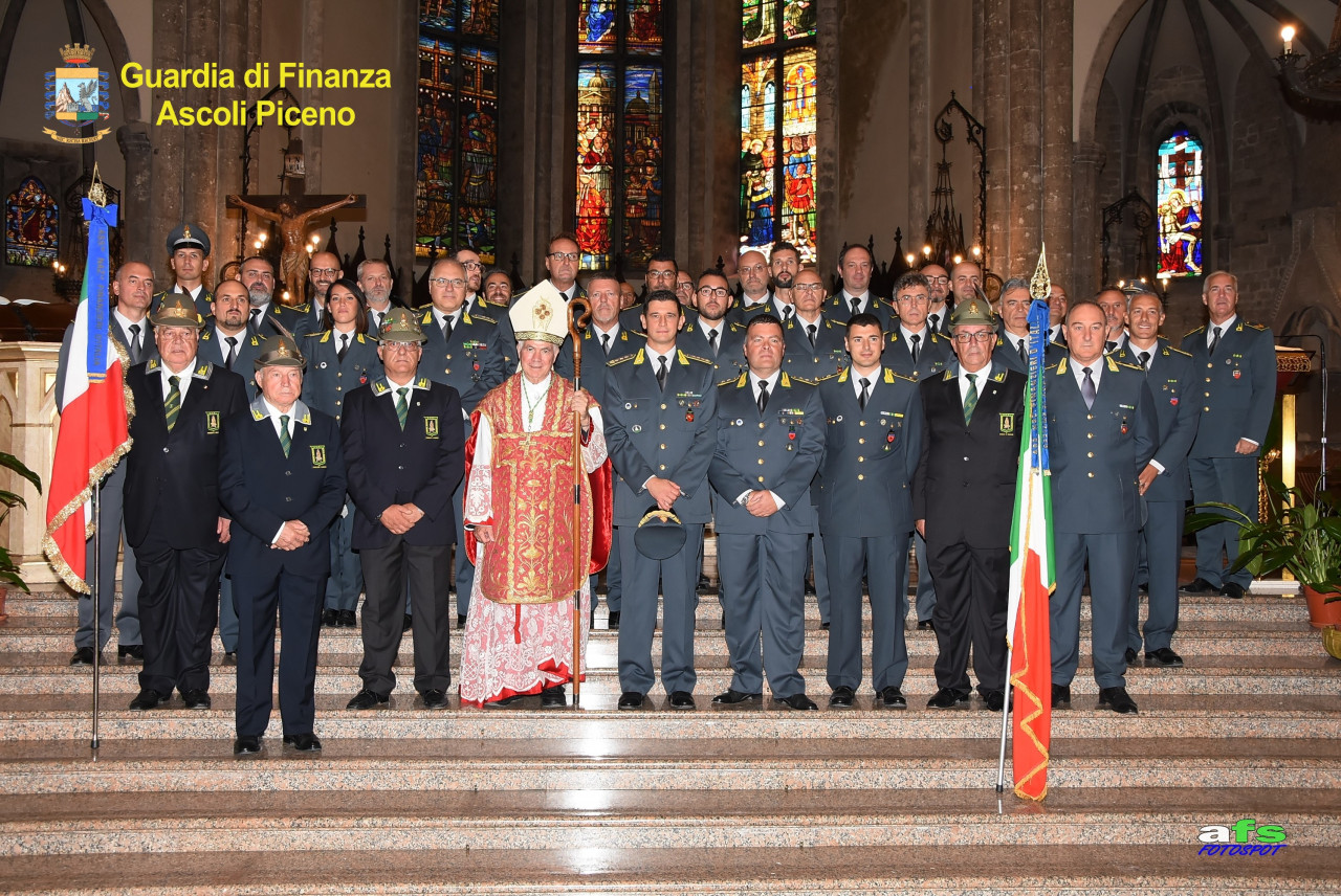 La Guardia di Finanza <br> celebra il patrono San Matteo