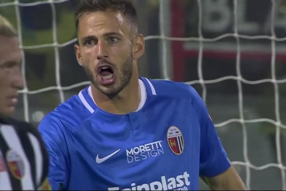 Ascoli, Leali: «La concorrenza c’è sempre <br> e chi gioca deve dimostrare di meritarlo»