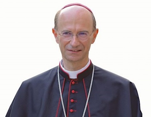 L’ascolano Stefano Russo, <br> segretario generale della Cei <br> “No al suicidio assistito”