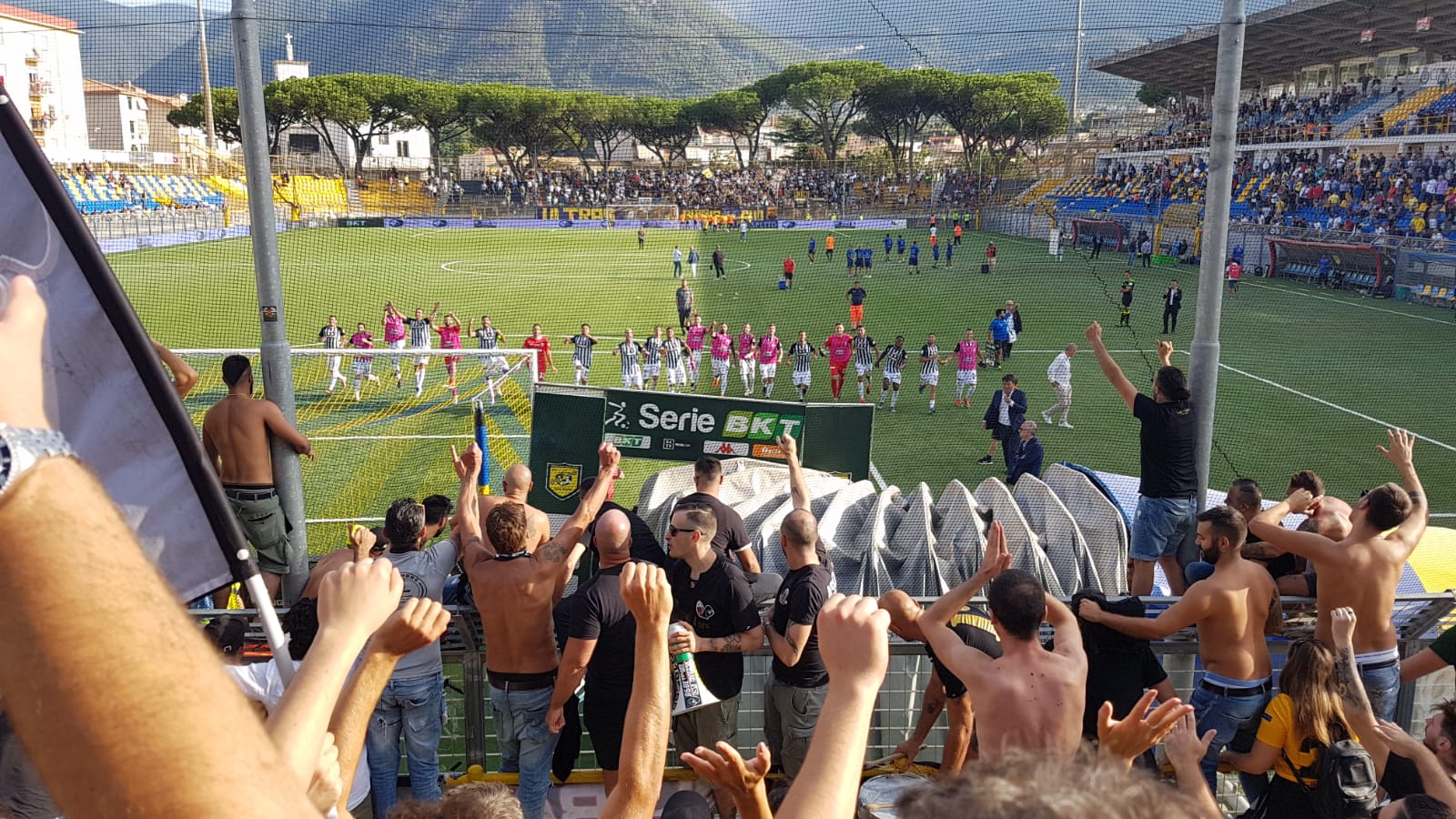 Ascoli stellare fa cinquina <br> e getta la maschera <br> Con la Juve Stabia finisce 1-5: <br> la Serie A non è più solo un bel sogno