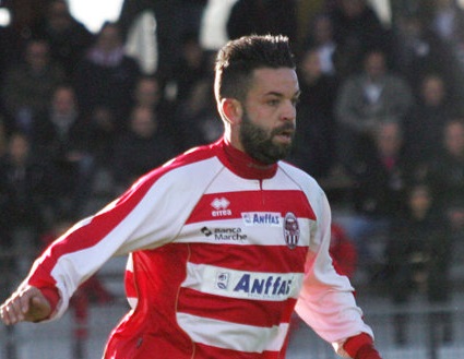 Ultimi colpi di mercato: <br> l’Azzurra Colli completa la rosa <br> Carboni (ex Ascoli e Samb) <br> va al Grottammare