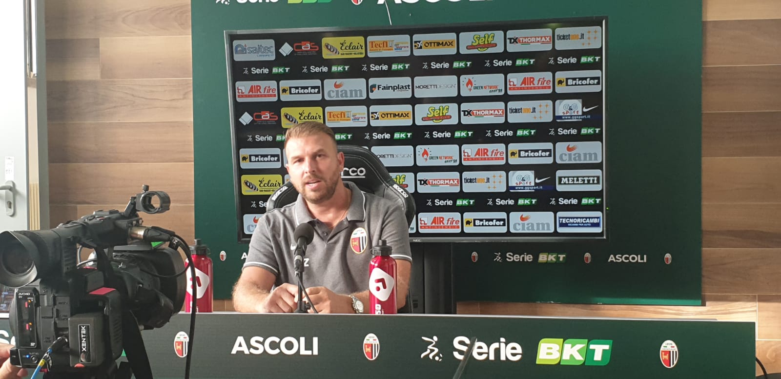Zanetti: «Cinque occasioni per chiuderla» <br> Scamacca out per tre gare