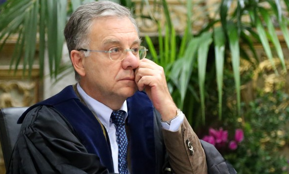 “La colpa professionale <br> del medico” <br> spiegata dal prof. Piergallini