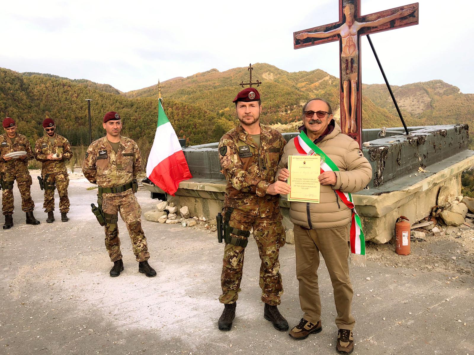 Arquata ringrazia <br> i parà della Folgore <br> <span> (Tutte le foto) </span>