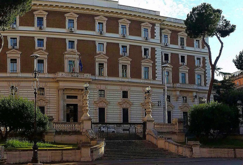 Svanito nel nulla un intero paese <br> Nelle Marche 750 persone <br> hanno fatto perdere le tracce