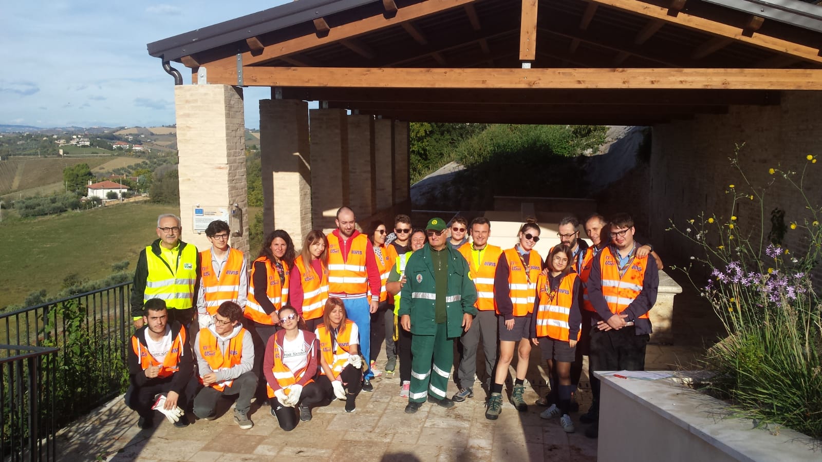 “Ambientiamoci insieme”, <br> pulizia con le associazioni locali