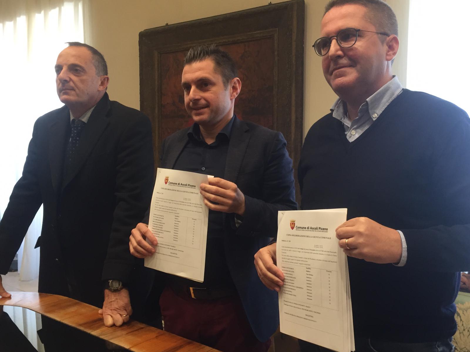 Ultracinquantenni senza lavoro, <br> arriva il “Reddito di civiltà”: <br> si comincia con 400 euro mensili <br> per 28 persone