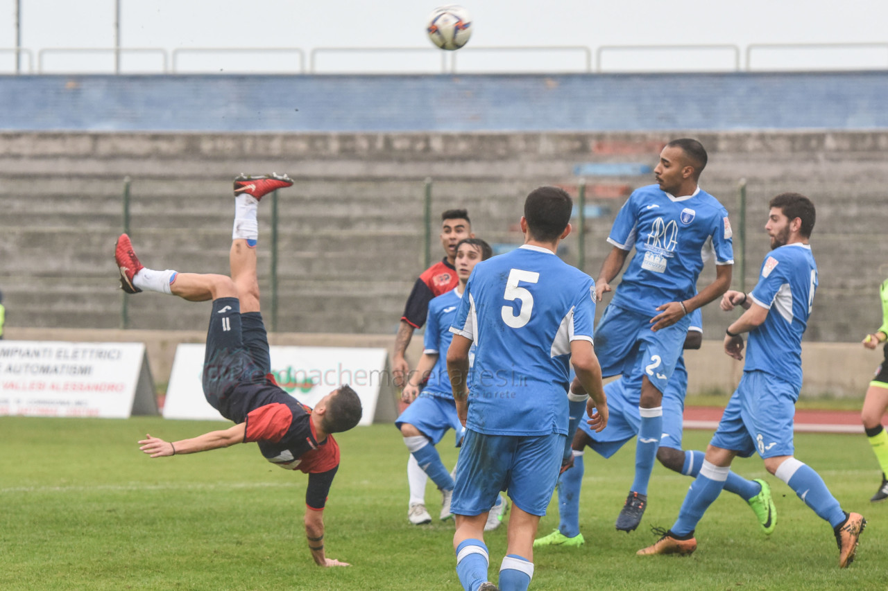 Monticelli sorpassato (2-1) <br> dalla Civitanovese <br> sotto la pioggia (Le foto)