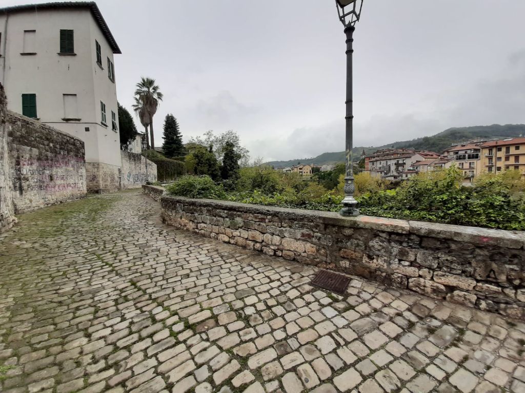 “Rrete li mierghie”, uno dei posti più belli <br> della città non può diventare un pericolo