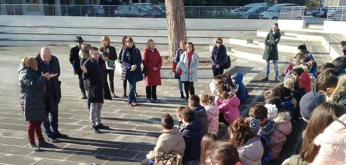 Festa dell’Albero <br> celebrata insieme <br> ai bambini delle scuole