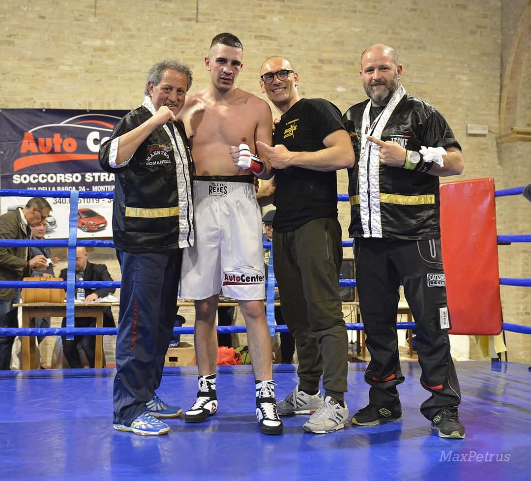 Torna la grande boxe: <br> sul ring si affrontano dilettanti <br> ma c’è anche un match tra “prof”