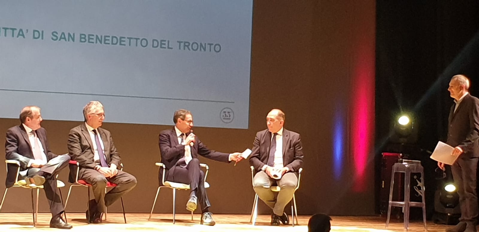 Giù il velo alla Tirreno-Adriatico 2020 <br> Il “Concordia” battezza l’edizione numero 55