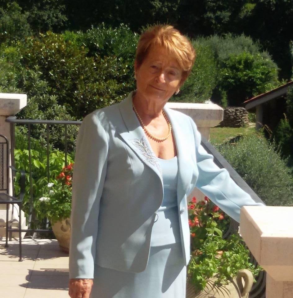 La tragedia sull’Ascoli-mare <br> La città piange la scomparsa <br> della “prof” Zena Michettoni <br> La famiglia attende la restituzione <br> della salma per il funerale