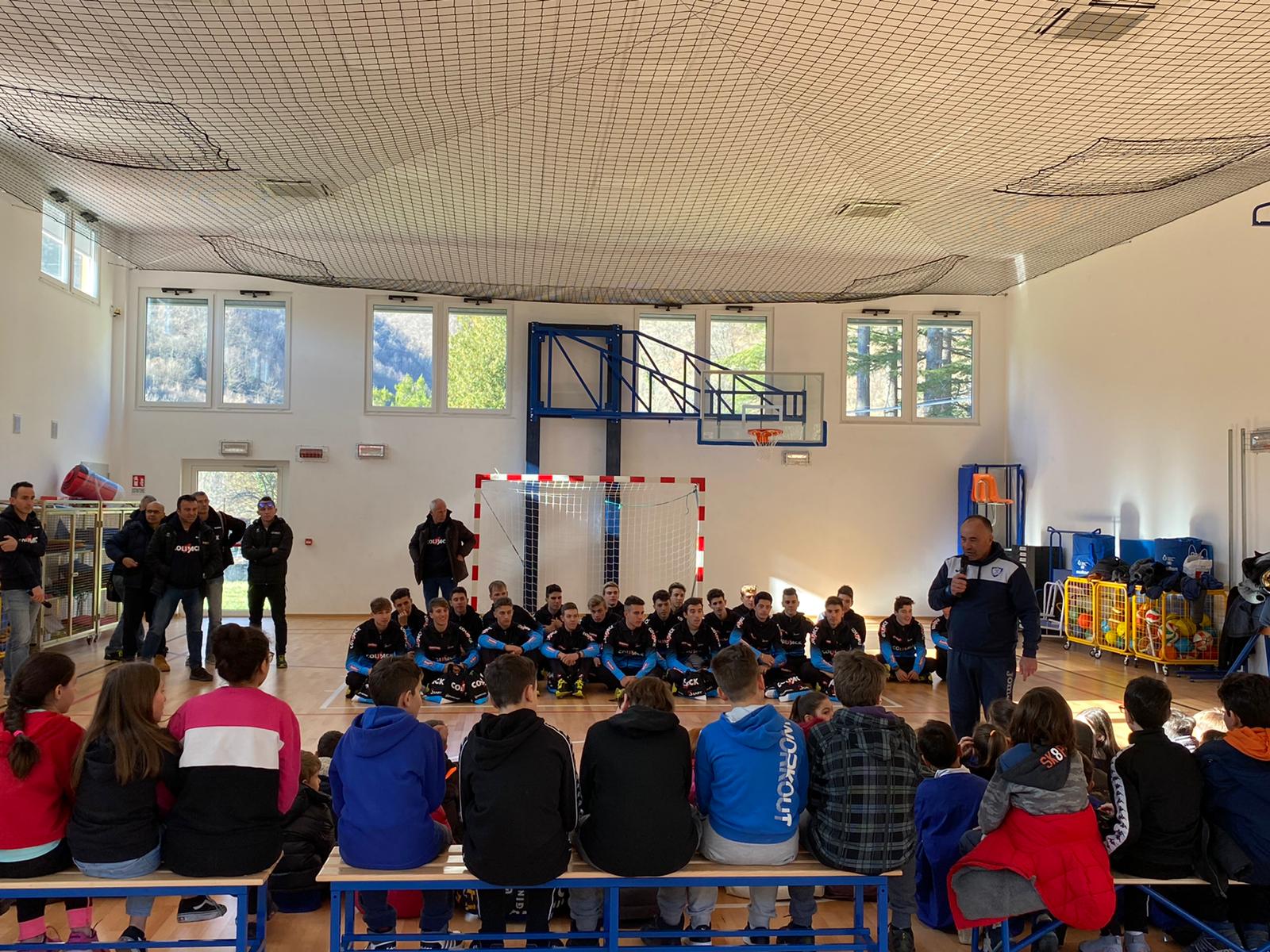 Il ciclismo entra a scuola <br> con il Team Colpack Ballan