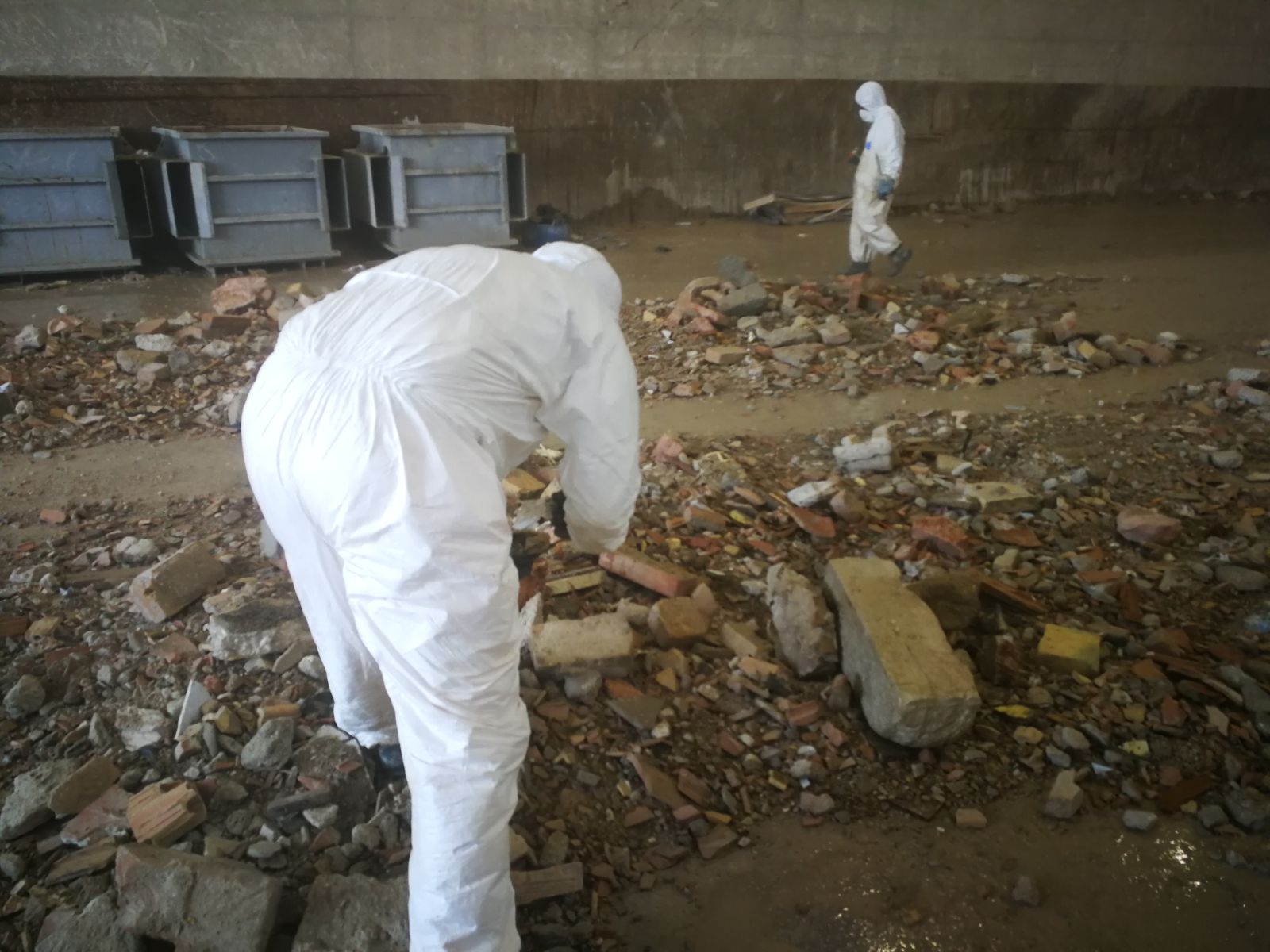 Macerie del sisma, <br> ripreso lo smaltimento al Cosmari <br> Nelle Marche ancora 400.000 tonnellate