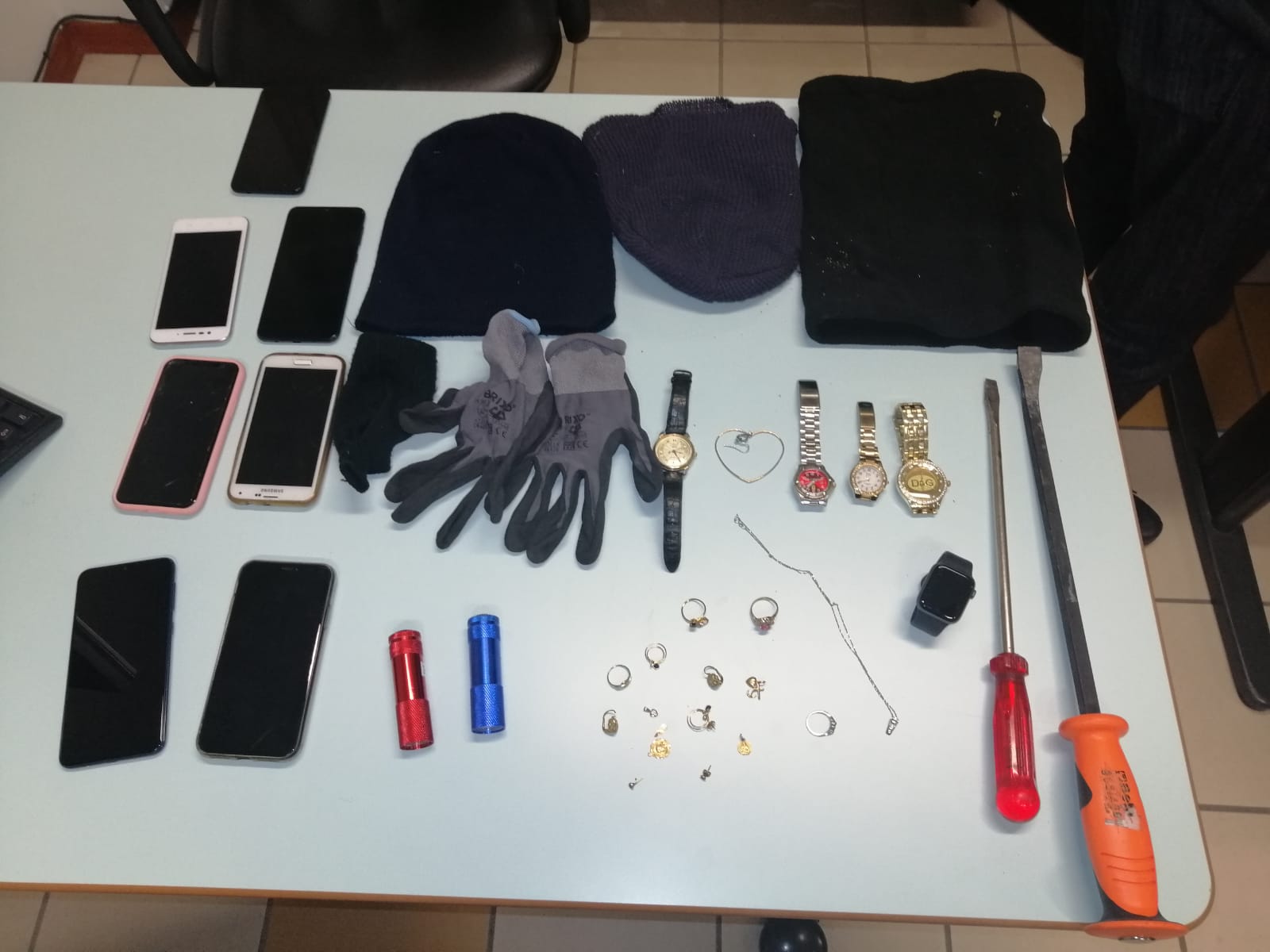 Presa la banda dei furti nelle case: <br> quattro persone finiscono in manette