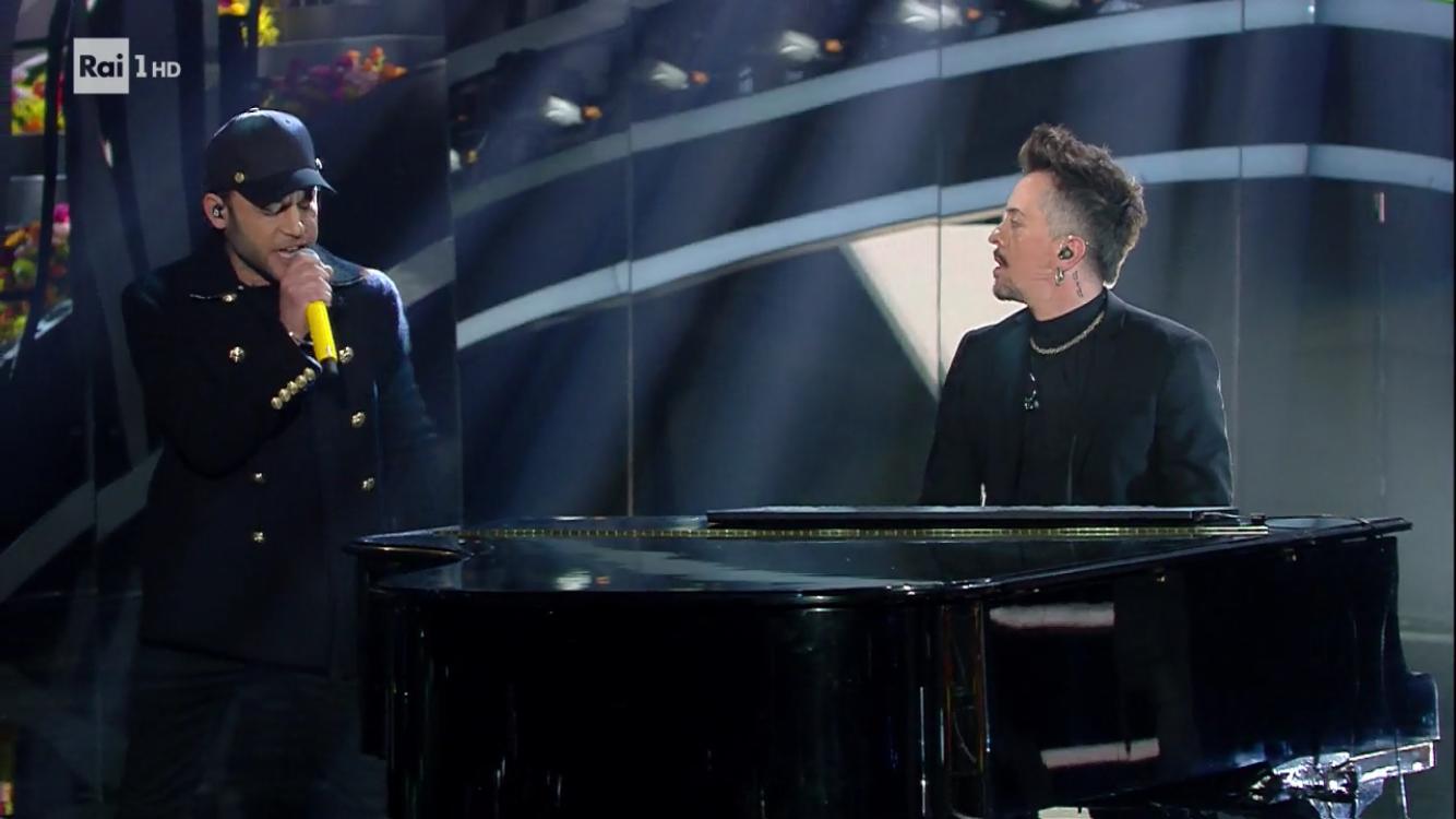 Sanremo prepara il gran finale <br> “Andromeda” di Faini tra le favorite <br> Il duetto con Rancore si piazza nono