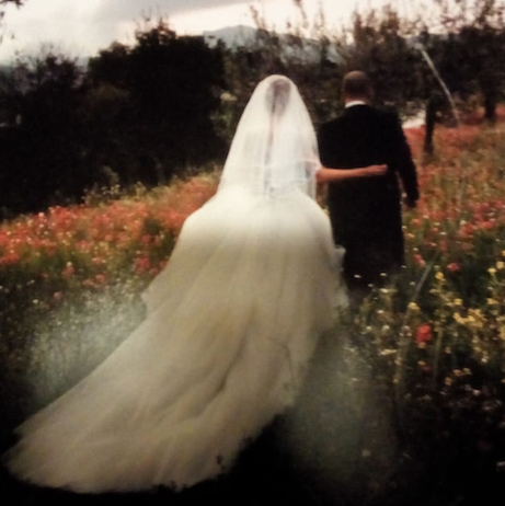 Rubano pure l’abito da sposa usato, <br> maxi ricompensa a chi lo ritrova Rubano pure l’abito da sposa usato, <br> maxi ricompensa a chi lo ritrova