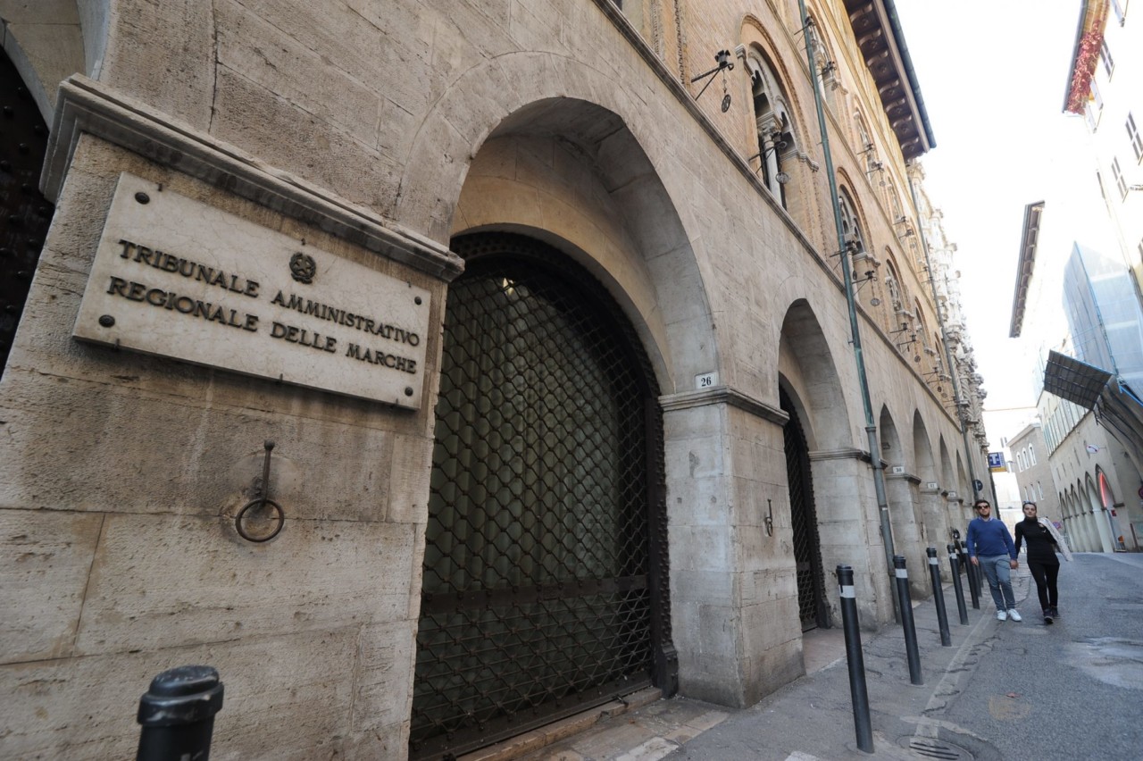 Coronavirus, ordinanza sospesa: <br> il Tar accoglie la richiesta del Governo