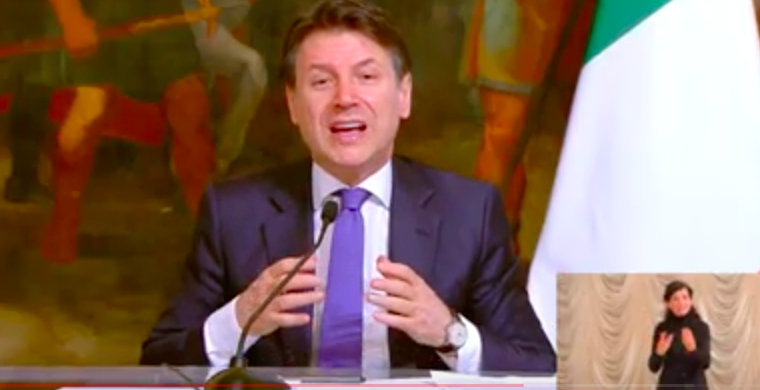 Conte: «4,3 miliardi ai Comuni, <br> 400 milioni per buoni spesa»