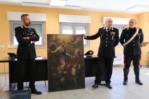 Ritrovato il dipinto rubato ad Amandola <br> negli anni ’90: era in vendita <br> in una casa d’asta