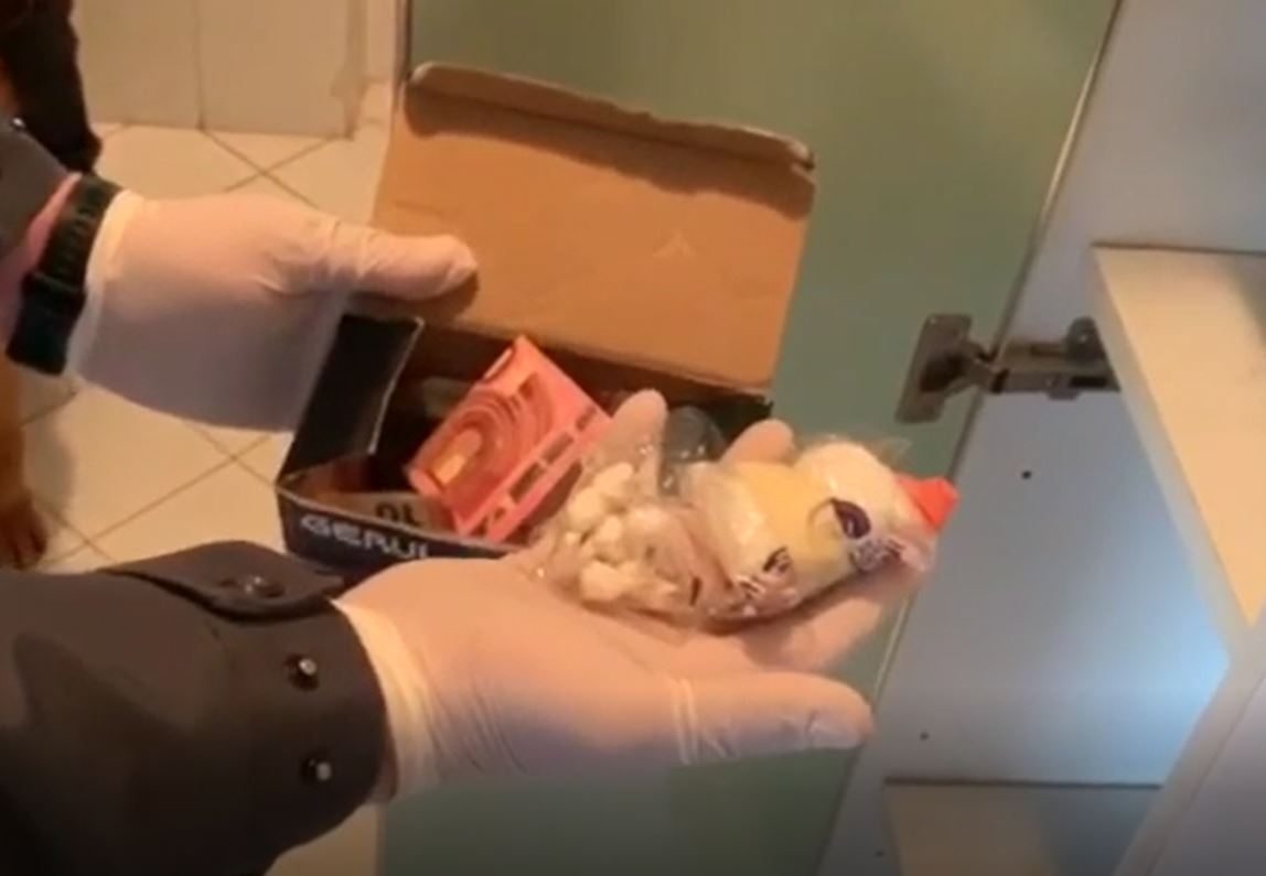 Fermato fuori casa: <br> «Vado a giocare al Superenalotto» <br> Ma era uno spacciatore: arrestato (Foto e video)